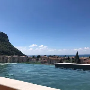 Rta Doria Lejlighedshotel