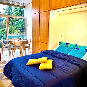 Apartment Welcome Traveller La Finestra Sul Parco, Garda (Verona)